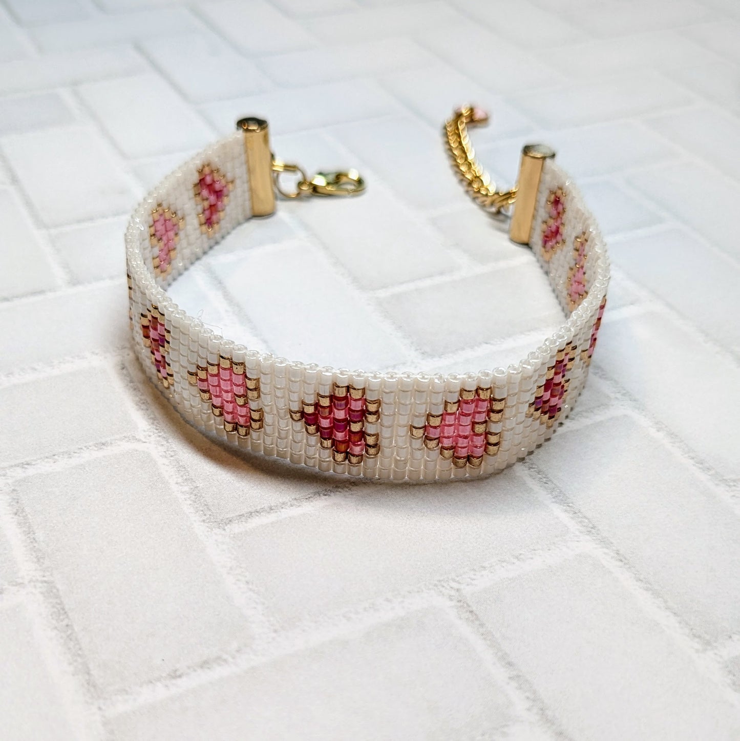 White Shimmer Heart Beaded Bracelet Handmade