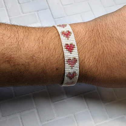 White Shimmer Heart Beaded Bracelet Handmade
