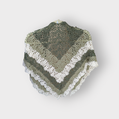 Boho Chic Pineapple Stitch Shawl