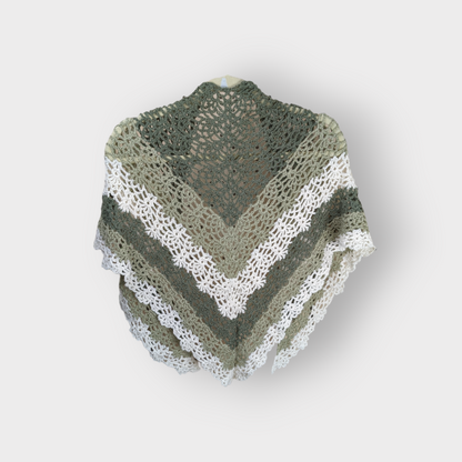 Boho Chic Pineapple Stitch Shawl