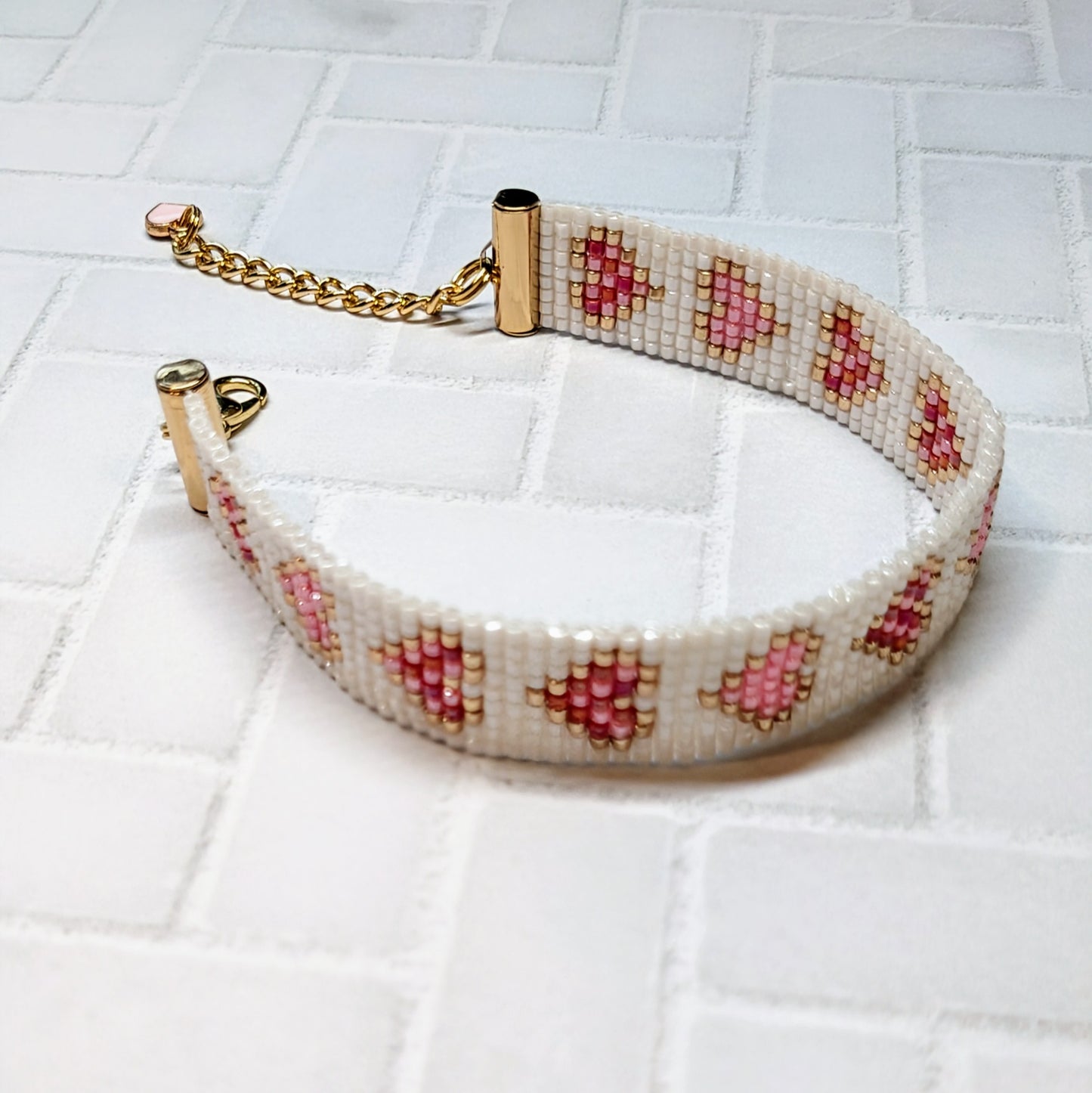 White Shimmer Heart Beaded Bracelet Handmade