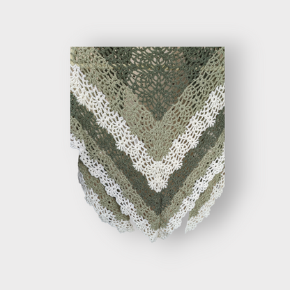 Boho Chic Pineapple Stitch Shawl